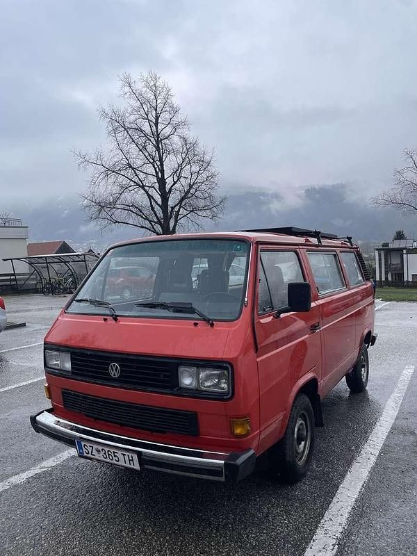 Gebraucht VW T3 111 PS (81 kW) 1986 Rot Van