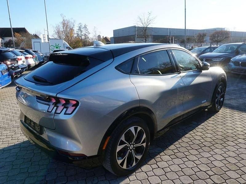 Gebraucht Ford Mustang Mach-E Extended Range 258 kW (351 PS) 2021 Silber SUV