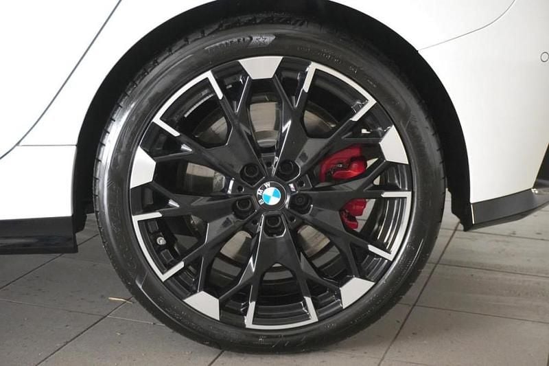 Gebraucht BMW M135 Efficient Dynamics 301 PS (221 kW) 2024 Weiß Kleinwagen