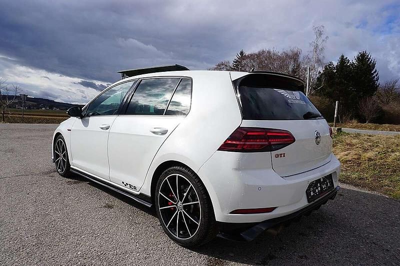 Gebraucht VW Golf VII GTI 290 PS (213 kW) 2020 Weiß Limousine