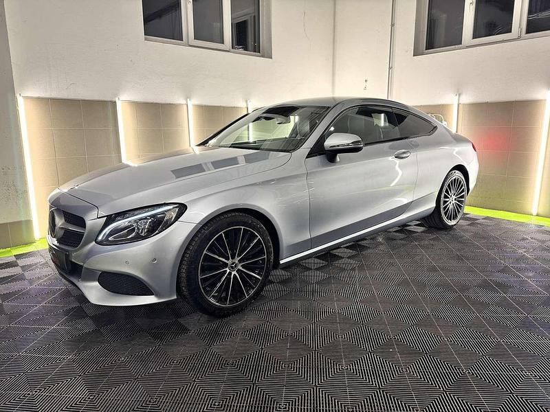Gebraucht Mercedes C220 170 PS (125 kW) 2017 Silber Coupé