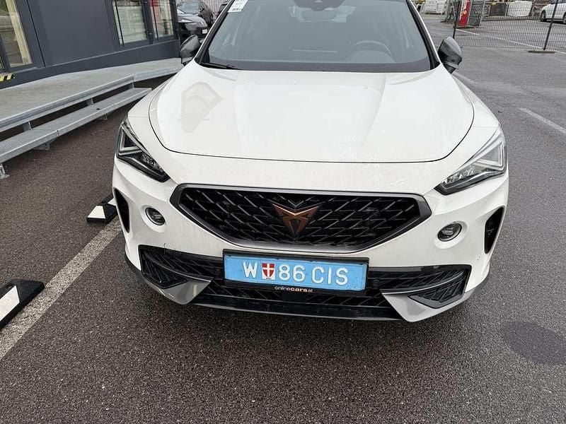 Weiß Gebraucht 2022 Cupra Formentor VZ SUV | € 26.000 (Fairer Preis) - Bild 1/4