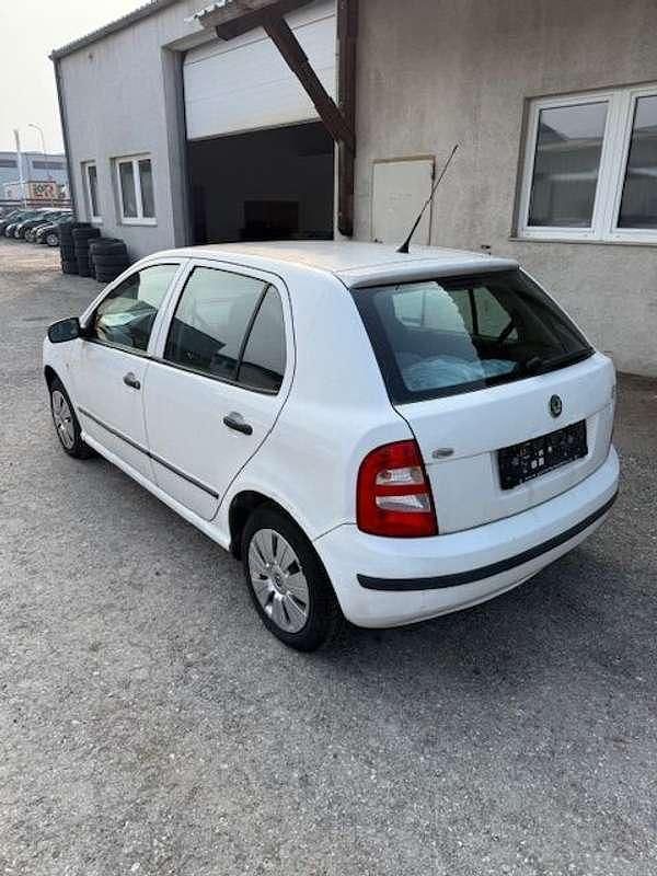 Gebraucht Skoda Fabia Classic 64 PS (47 kW) 2004 Weiß Limousine