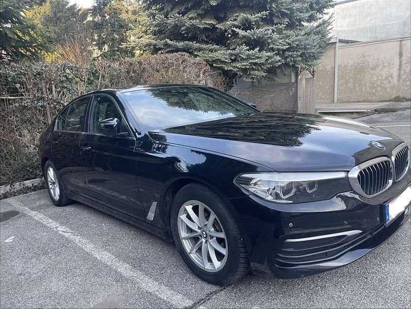 Gebraucht BMW 520 190 PS (139 kW) 2017 Schwarz Limousine