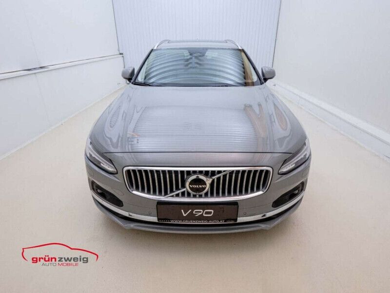 Gebraucht Volvo V90 Plus 197 PS (144 kW) 2023 Grau vapour grey  metallic Kombi
