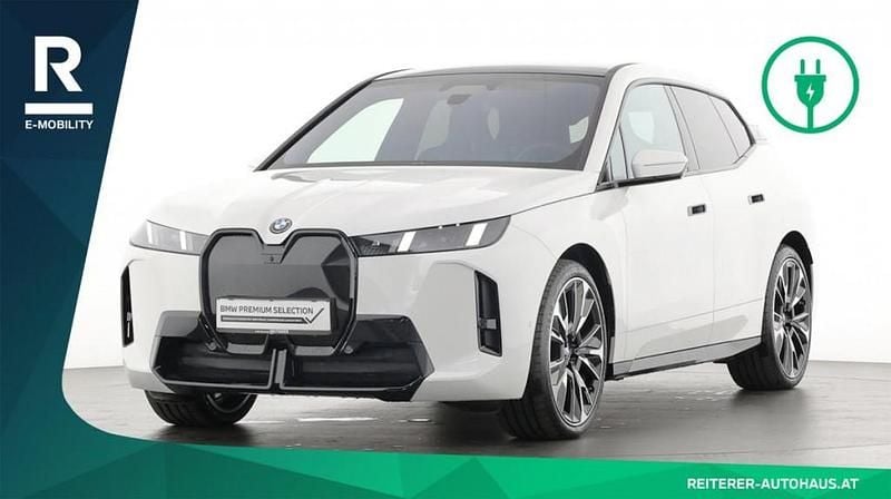 Weiß (alpinweiß) Gebraucht 2025 BMW iX M Sport SUV | € 95.390 - Bild 1/4