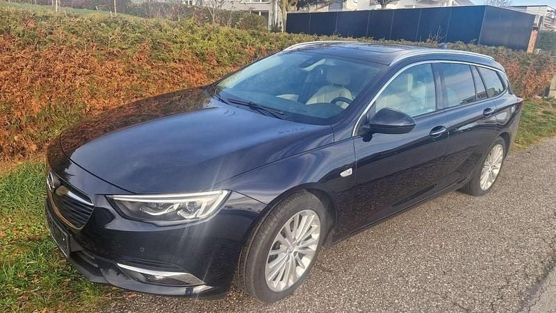 Blau Gebraucht 2018 Opel Insignia Country Tourer Innovation Kombi | € 13.900 - Bild 1/4