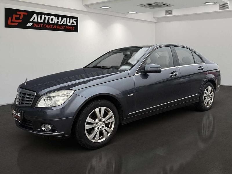 Grau Gebraucht 2009 Mercedes C200 Elegance Limousine | € 6.880 (Superpreis) - Bild 1/4