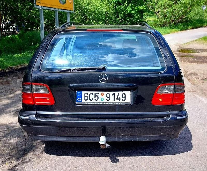 Gebraucht Mercedes 240 Avantgarde 231 PS (169 kW) 2003 Schwarz Kombi