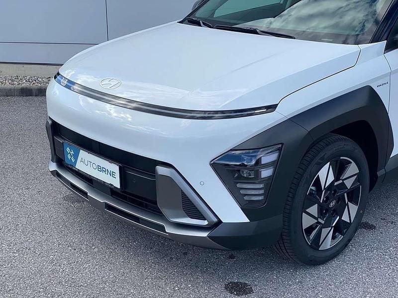 Gebraucht Hyundai Kona Trend 105 PS (77 kW) 2024 Weiß SUV
