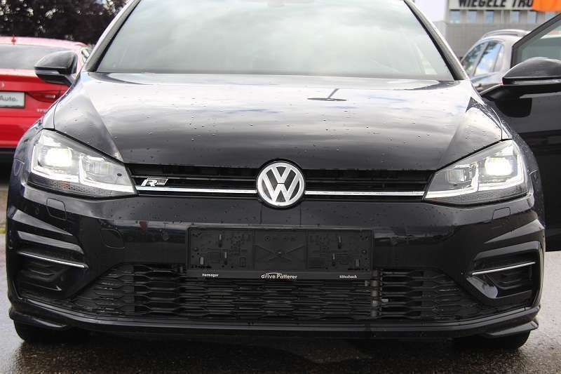 Verkauft VW Golf VII Highline TDI/R-Li., gebraucht 2017, 1.390 km in ... Verkauft VW Golf VII Highline TDI/R-Li., gebraucht 2017, 1.390 km in ...