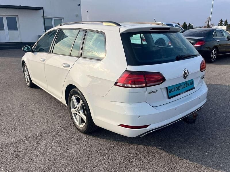 Gebraucht VW Golf VII 150 PS (110 kW) 2018 Weiß Kombi