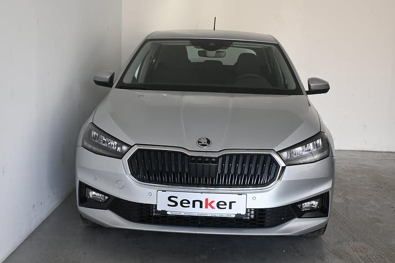 Neu Skoda Fabia Selection 80 PS (58 kW) 2026 Silber  metallic