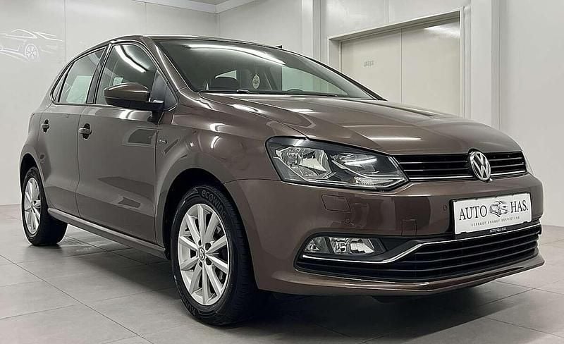 Gebraucht VW Polo LOUNGE 90 PS (66 kW) 2015 Braun Limousine