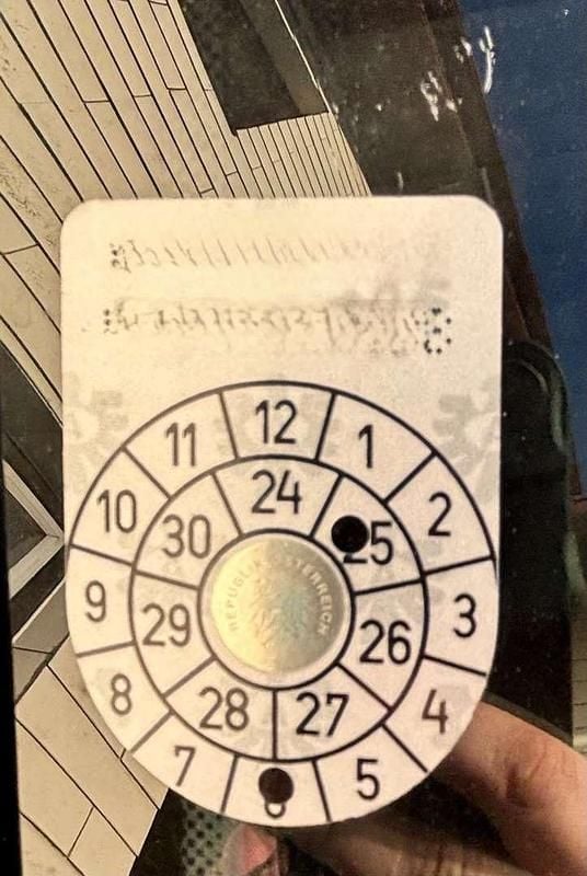 Gebraucht VW Passat 131 PS (96 kW) 2002 Silber Kombi