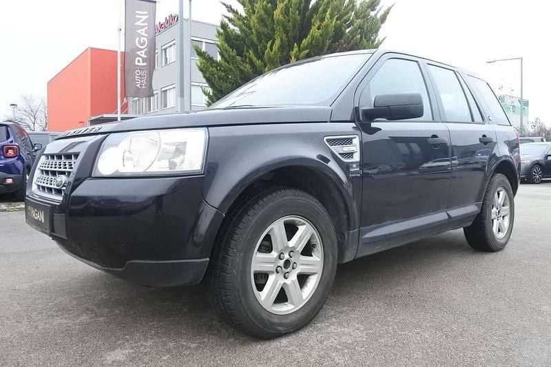 Schwarz Gebraucht 2010 Land Rover Freelander 2 S SUV | € 4.985 - Bild 1/4