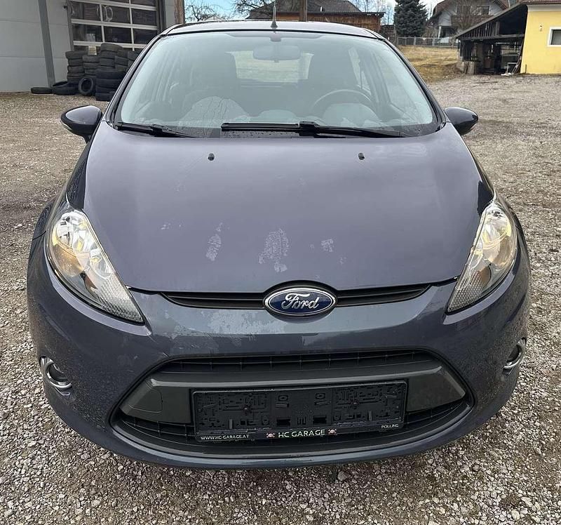 Gebraucht Ford Fiesta Ambiente 60 PS (44 kW) 2011 Kleinwagen
