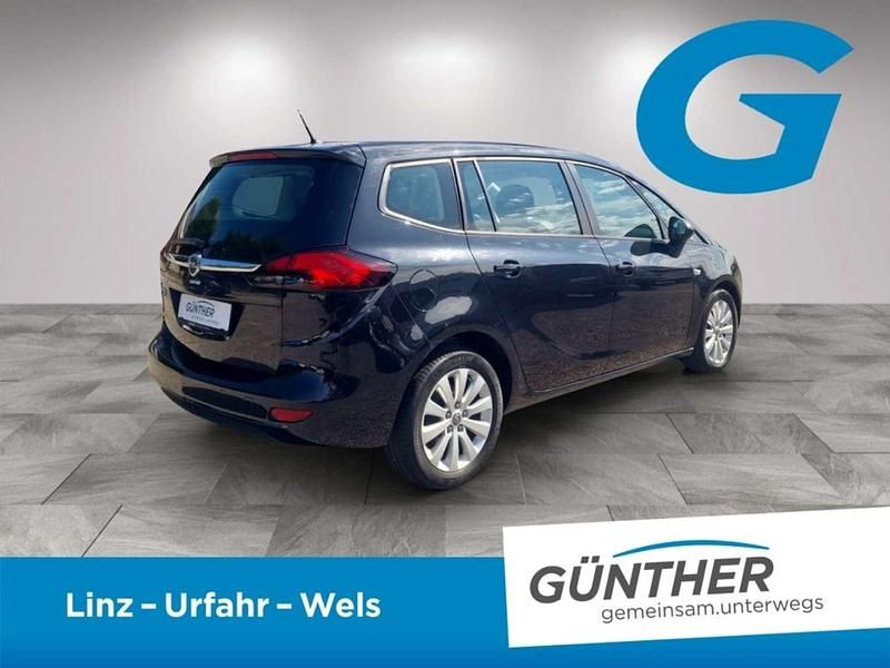 Gebraucht Opel Zafira Tourer Edition 140 PS (102 kW) 2012 Schwarz Van / Kleinbus
