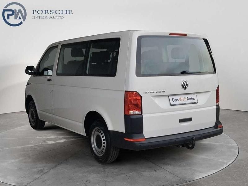 Gebraucht VW Transporter 110 PS (80 kW) 2024 Weiss  normal Van