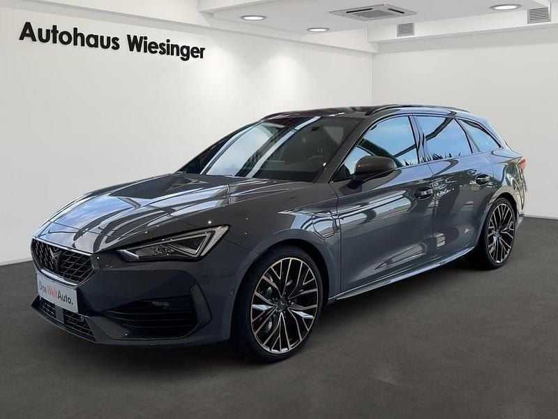 Gebraucht Cupra Leon VZ 245 PS (180 kW) 2023 Hellgrau  normal Kombi