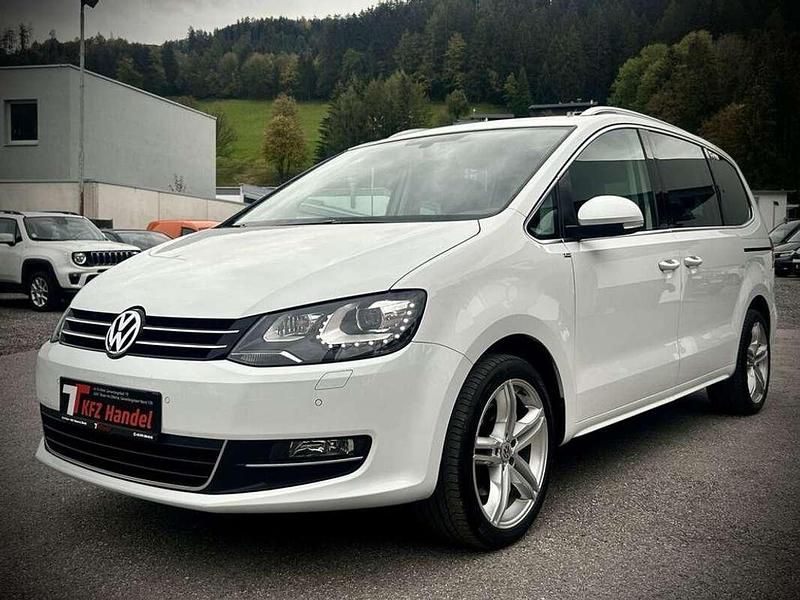 Gebraucht VW Sharan 140 PS (102 kW) 2015 Weiß Van / Kleinbus