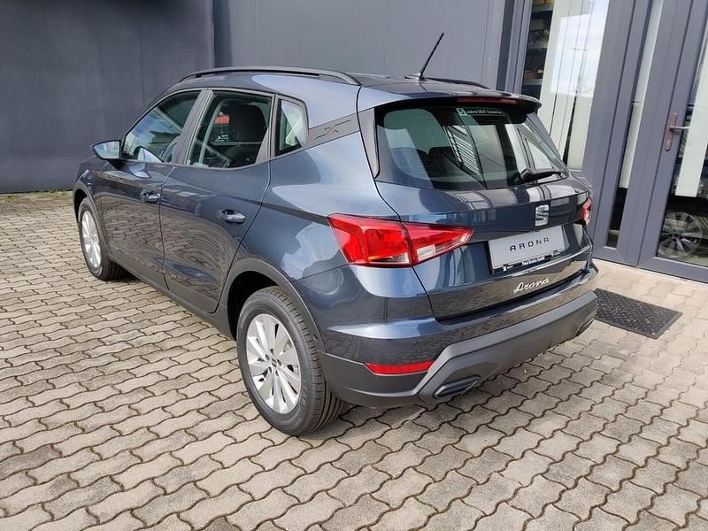 Neu Seat Arona Style 115 PS (84 kW) 2025 Dunkelgrau  metallicperleffekt SUV