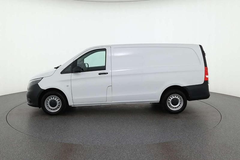Gebraucht Mercedes Vito 163 PS (119 kW) 2021 Weiß Van