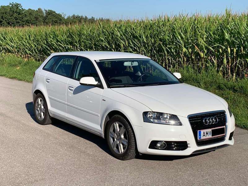 Verkauft Audi A3 Sportback Style 1,6 T., gebraucht 2011, 99.875 km in