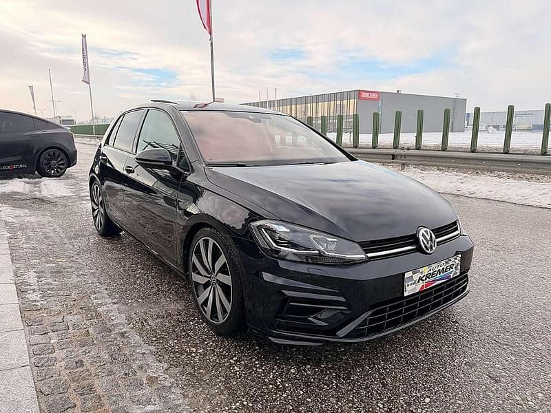 Gebraucht VW Golf VII Highline 150 PS (110 kW) 2017 Schwarz Limousine