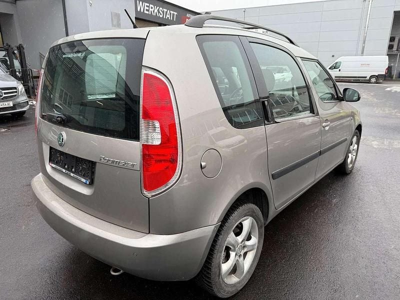 Gebraucht Skoda Roomster Comfort 90 PS (66 kW) 2010 Beige Van / Kleinbus