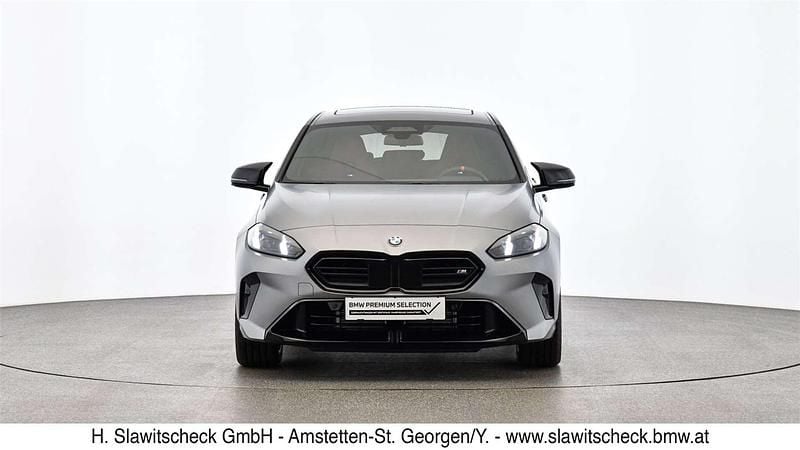 Gebraucht BMW M135 Shadowline 301 PS (221 kW) 2024 Frozen pure grey Kleinwagen