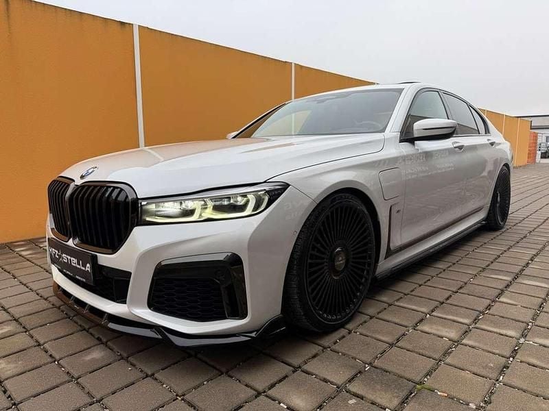 Gebraucht BMW 745e M Sport 394 PS (289 kW) 2019 Weiß Limousine