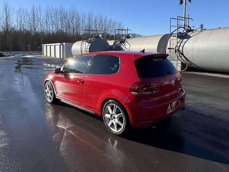 Gebraucht VW Golf VII GTI 211 PS (155 kW) 2012 Rot Limousine