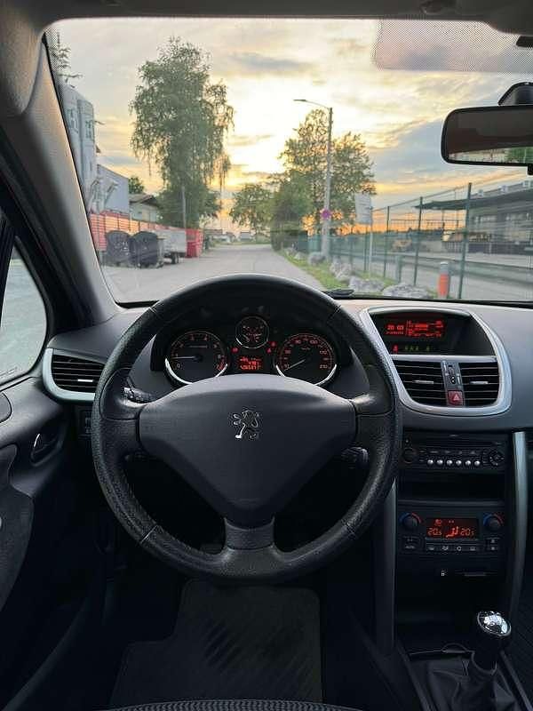 Gebraucht Peugeot 207 73 PS (53 kW) 2007 Limousine