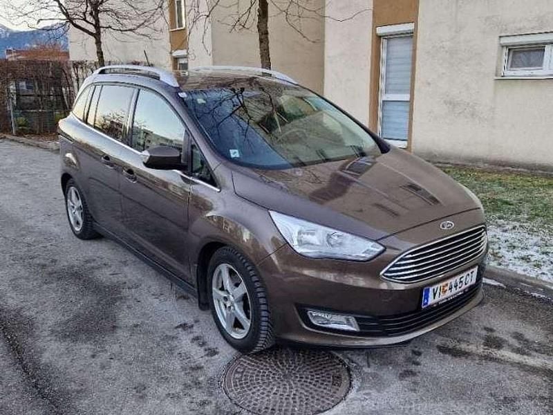 Braun Gebraucht 2017 Ford Grand C-Max Titanium Van / Kleinbus | € 15.000 (Fairer Preis) - Bild 1/4