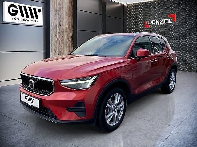Rot Gebraucht 2025 Volvo XC40 Core SUV | € 33.900 (Superpreis) - Bild 1/4