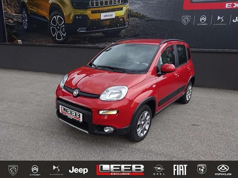 Gebraucht Fiat Panda 4x4 Classica 75 PS (55 kW) 2012 Rot Kleinwagen
