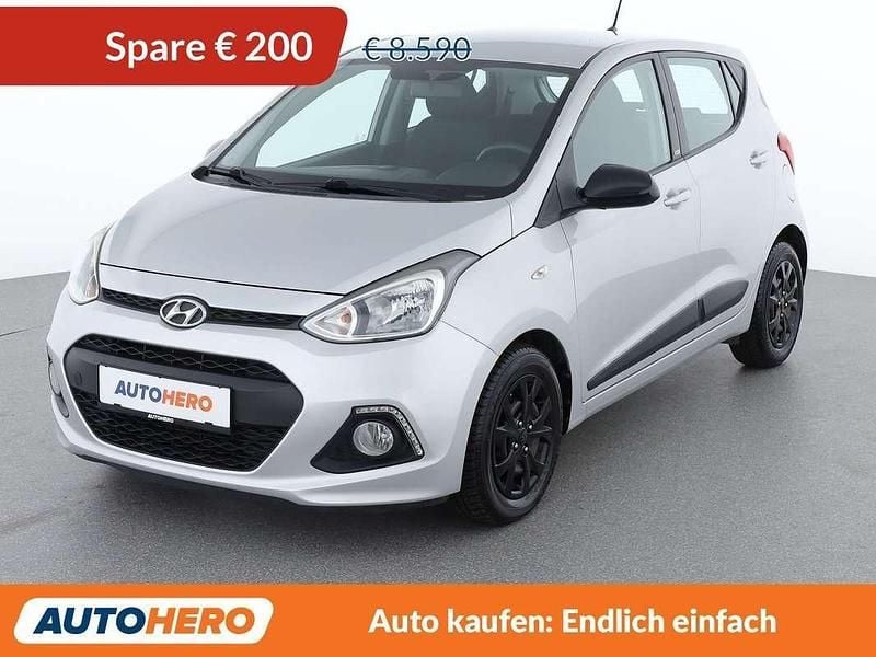 Grau Gebraucht 2016 Hyundai i10 Blackline Kleinwagen | € 8.390 (Fairer Preis) - Bild 1/3