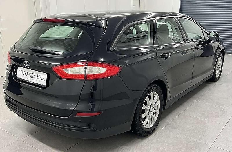 Gebraucht Ford Mondeo Business Edition 150 PS (110 kW) 2018 Schwarz Kombi