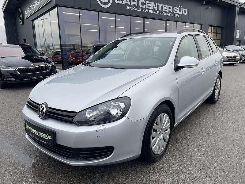 Silber Gebraucht 2013 VW Golf VII Trendline Kombi | € 5.990 (Guter Preis) - Bild 1/4