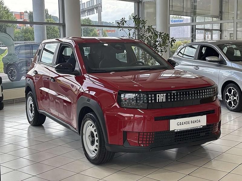 Neu 2025 Fiat Grande Panda Red Kleinwagen | € 24.490 (Fairer Preis) - Bild 1/4