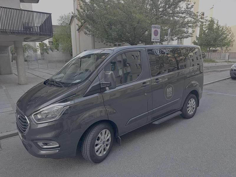 Gebraucht Ford Tourneo Trend 131 PS (96 kW) 2018 Van / Kleinbus