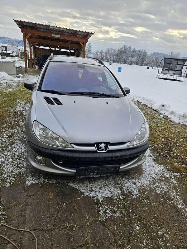 Gebraucht 2003 Peugeot 206 Kombi | € 800 - Bild 1/4