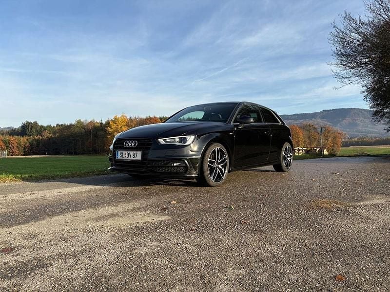 Schwarz Gebraucht 2014 Audi A3 S-Line Limousine | € 12.499 (Guter Preis) - Bild 1/4