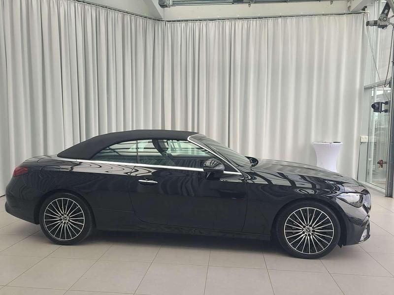 Gebraucht Mercedes CLE220 197 PS (144 kW) 2024 Schwarz Cabrio