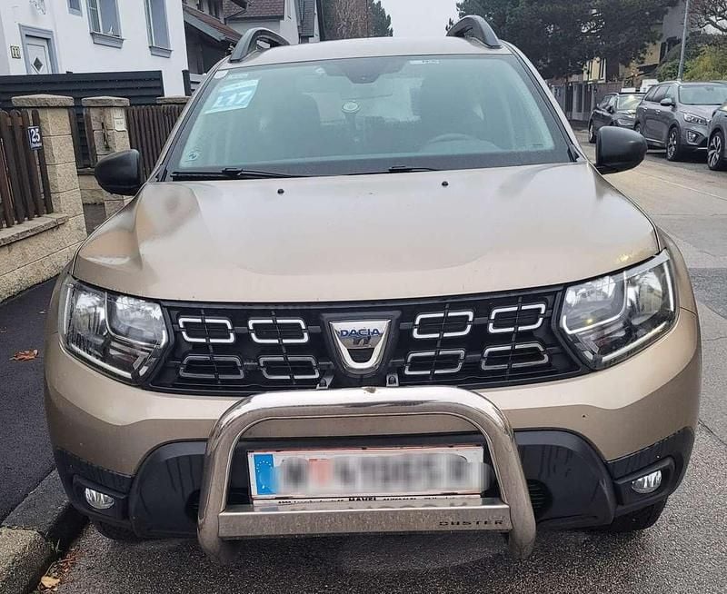 Beige Gebraucht 2018 Dacia Duster SUV | € 11.500 (Fairer Preis) - Bild 1/4