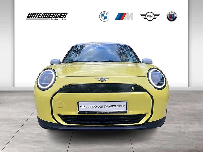 Gebraucht Mini Cooper SE Classic 159 kW (217 PS) 2024 Gelb Kleinwagen