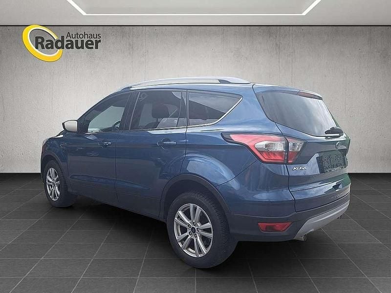 Gebraucht Ford Kuga Titanium 150 PS (110 kW) 2018 Blau SUV