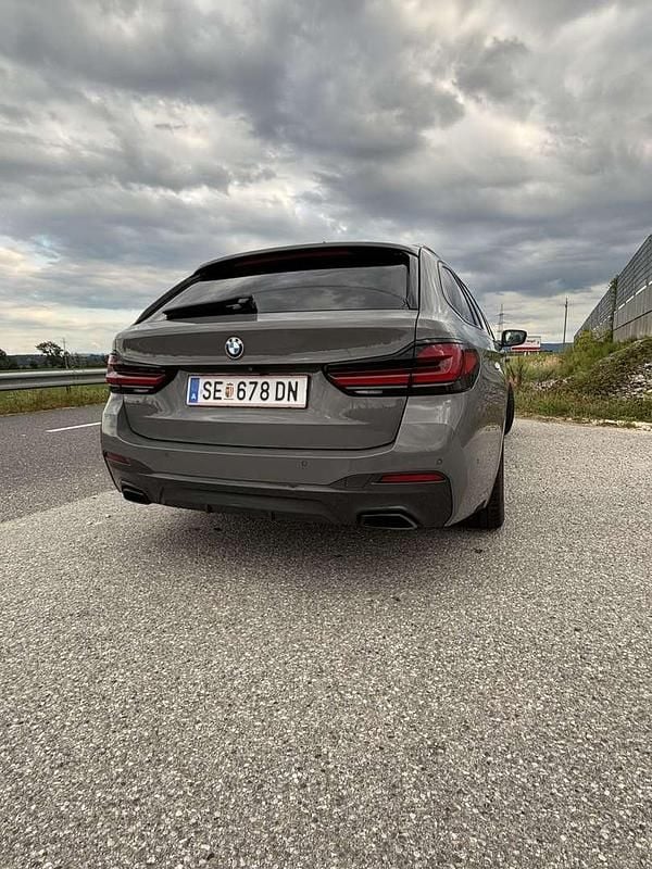 Gebraucht BMW 520 M Sport 190 PS (139 kW) 2020 Kombi