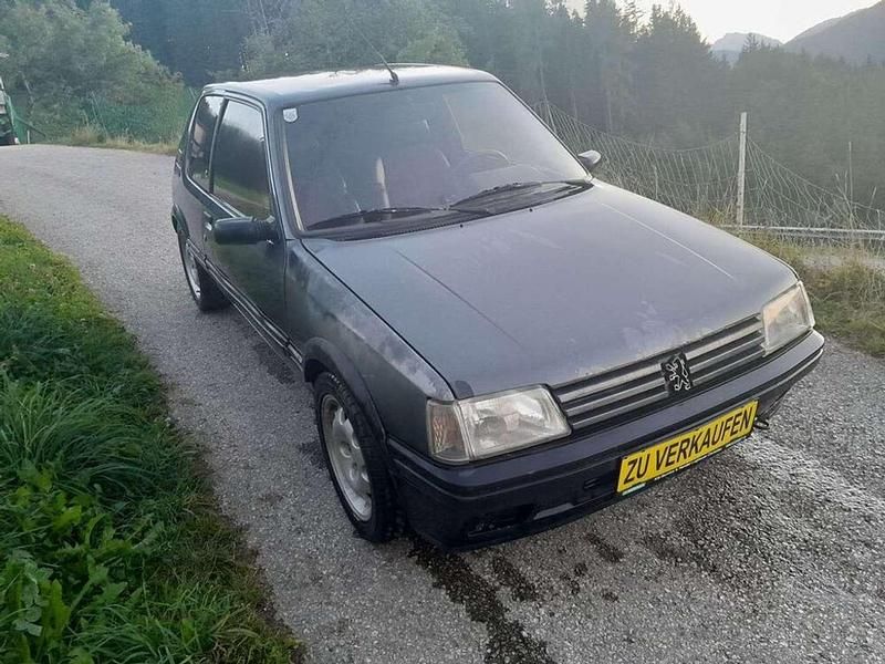 Gebraucht Peugeot 205 GTi 120 PS (88 kW) 1990 Grau Limousine